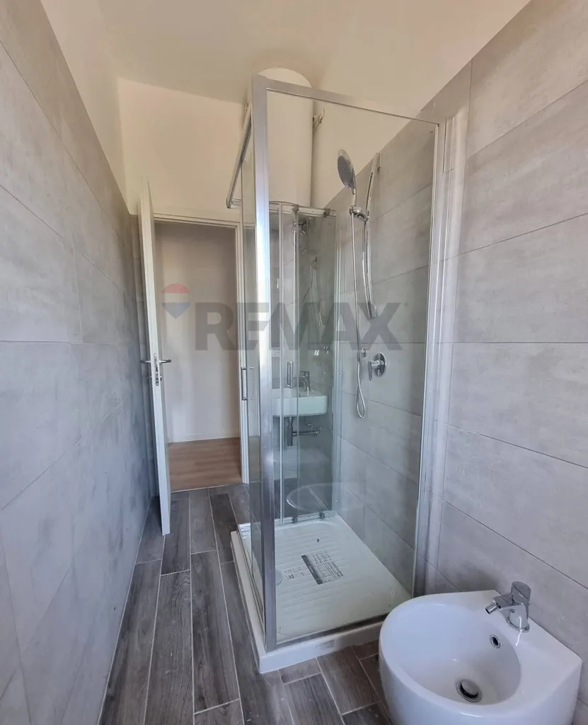 Salles de bain - Modernised Studio in Milan with Balcony