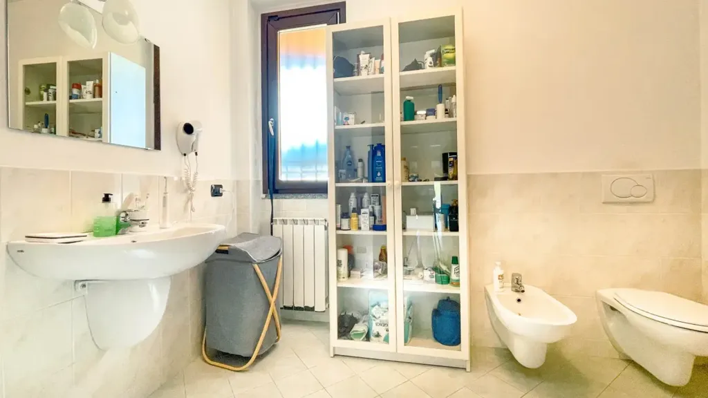 Salles de bain - Luxury Villa with Pool in Brovello-Carpugnino