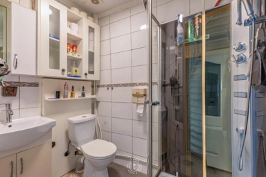Bagni - House with Terrace in Temse