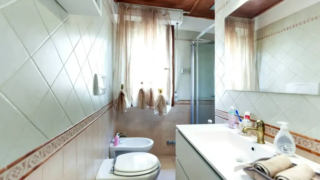 Vannitoad - Attico with 100m² Terrace in Ciampino