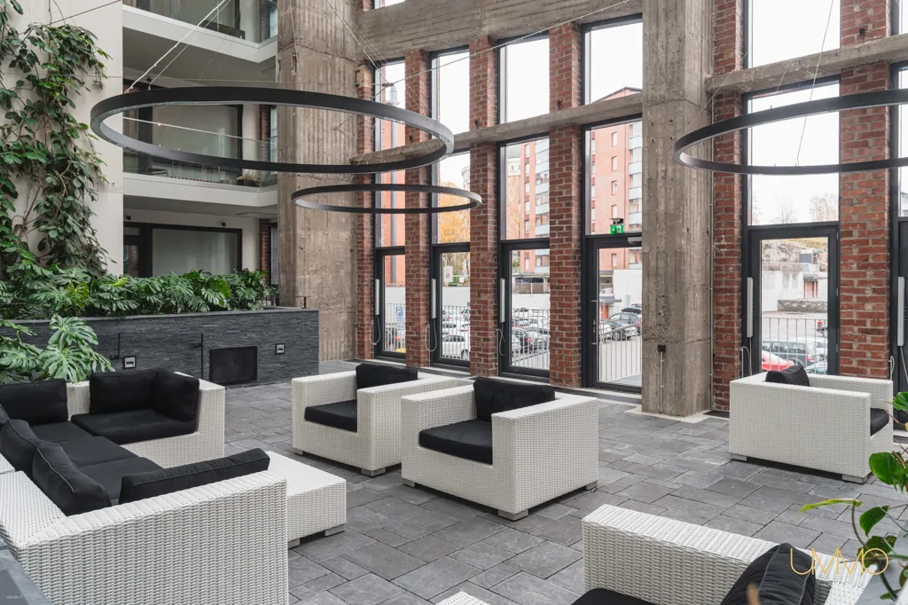 Elutuba - Modern Flat with Balcony in Turku