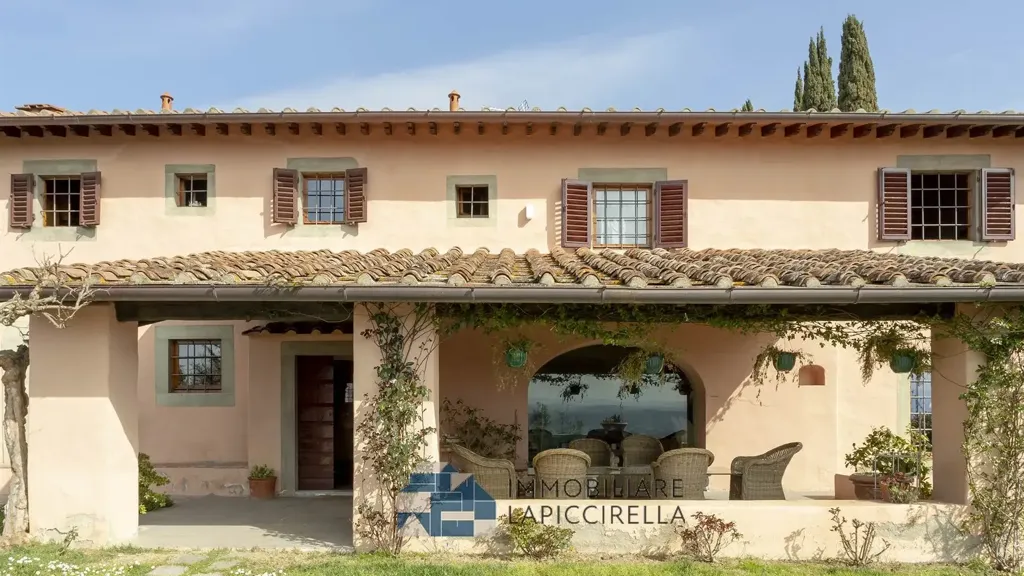 Extérieur - Conservatively Reworked Villa with Olive Grove in Settignano