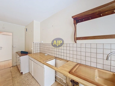 Cuisine - Appartement à Rénover avec Balcon à Merignac