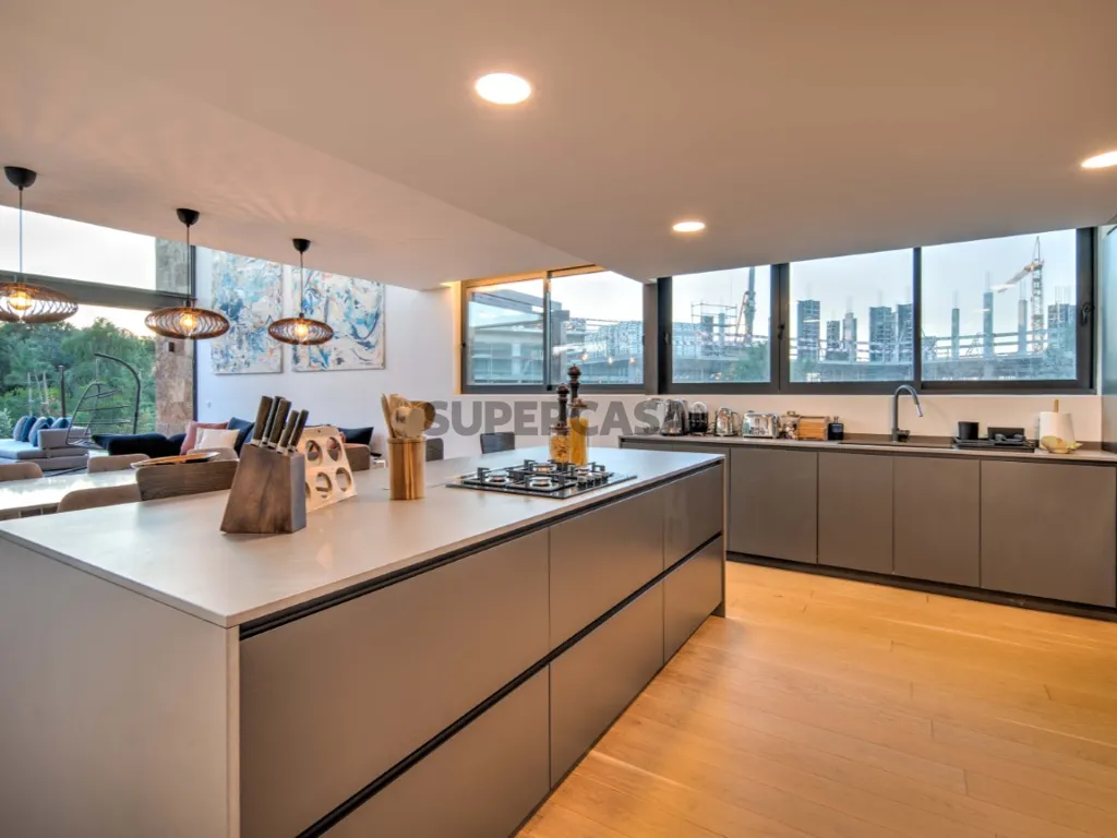 Kitchen - Modern Villa with Sea View in Troia Resort