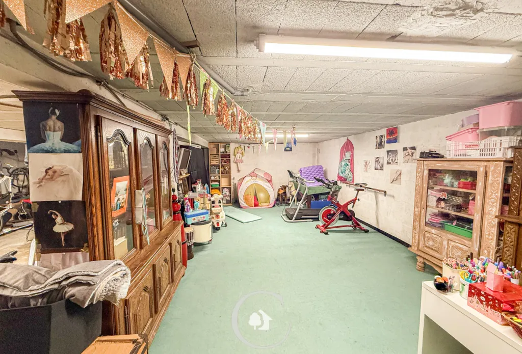 Pièces - Maison Landaise avec Piscine et Garage XXL à Germignan