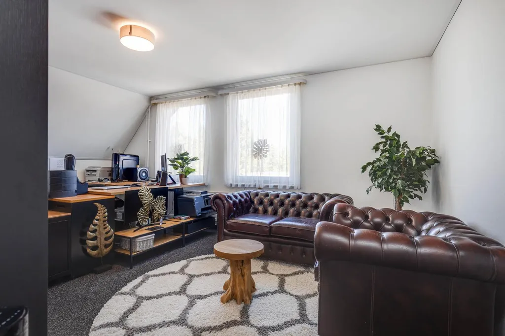 Studio - Luxury Villa with Wellness Features in Urmond
