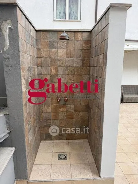 Aed - Fully Rented Apartment with Large Terrace in Caserta