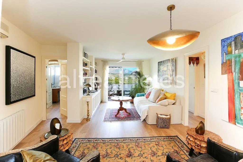 Elutuba - Penthouse with Terrace in Altea Pueblo