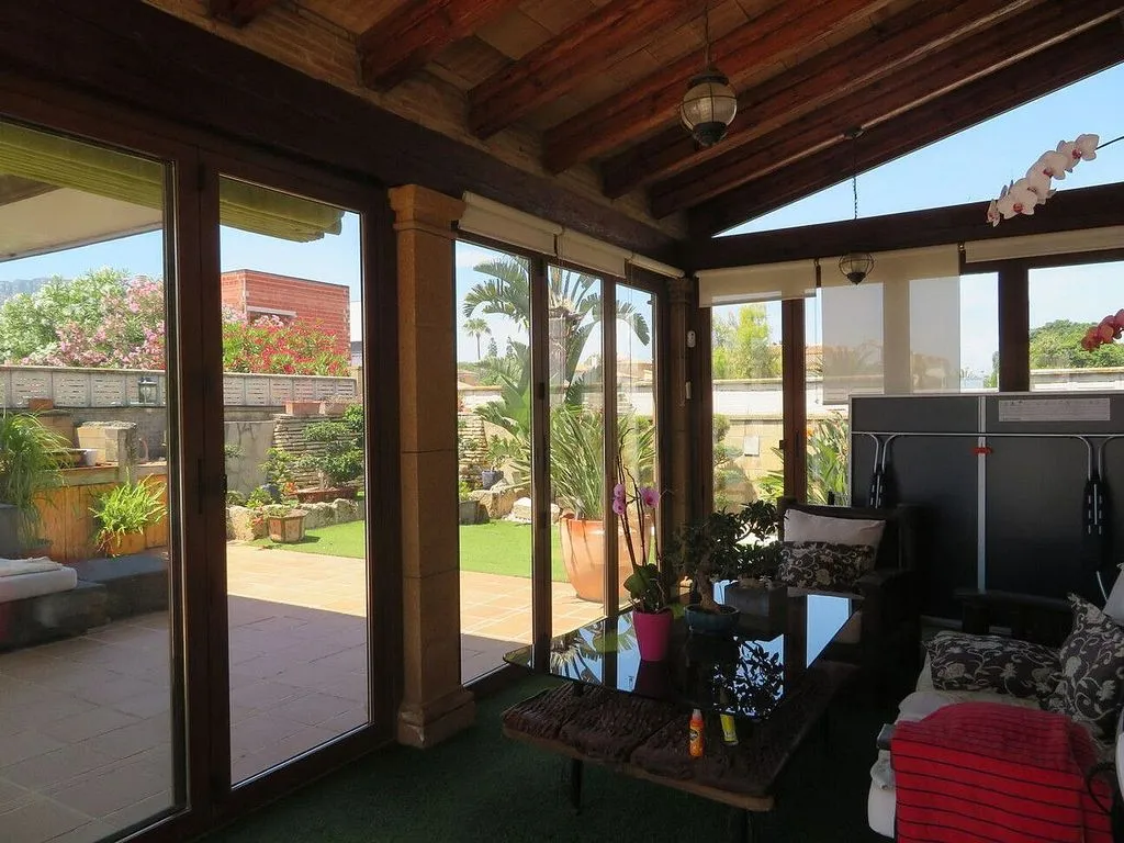 Terrass - Rustic Chalet with Pool in Poblets