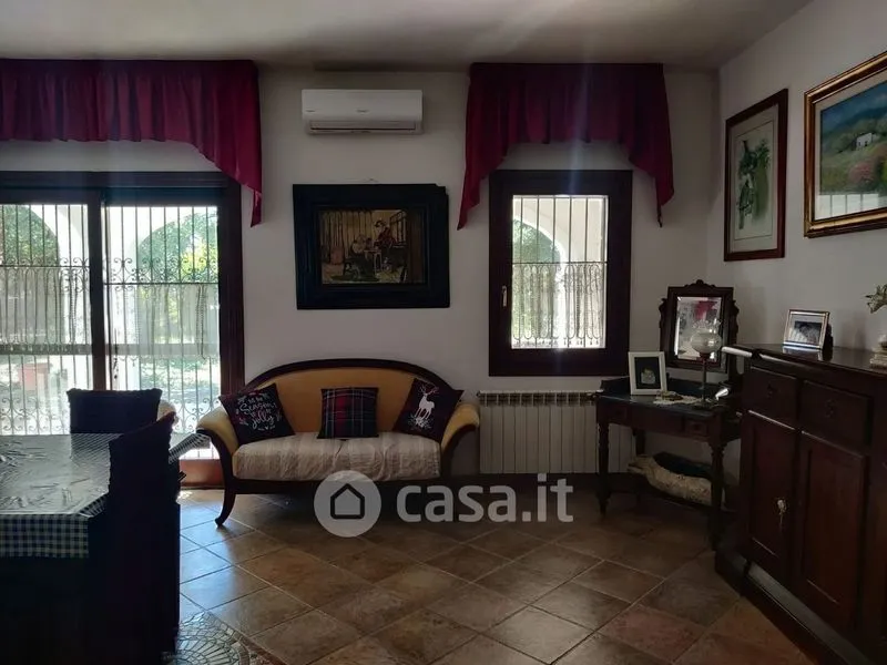 Salle à manger - Luminous Villa with Terrace in Quartu Sant'Elena