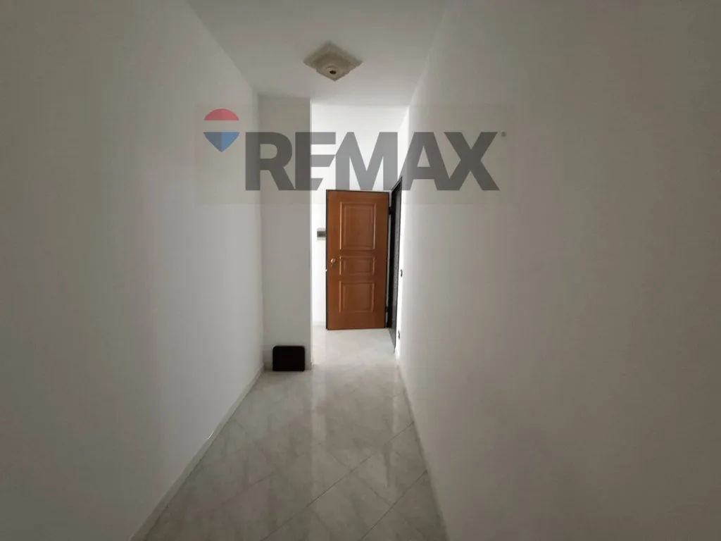 hallway_entrance