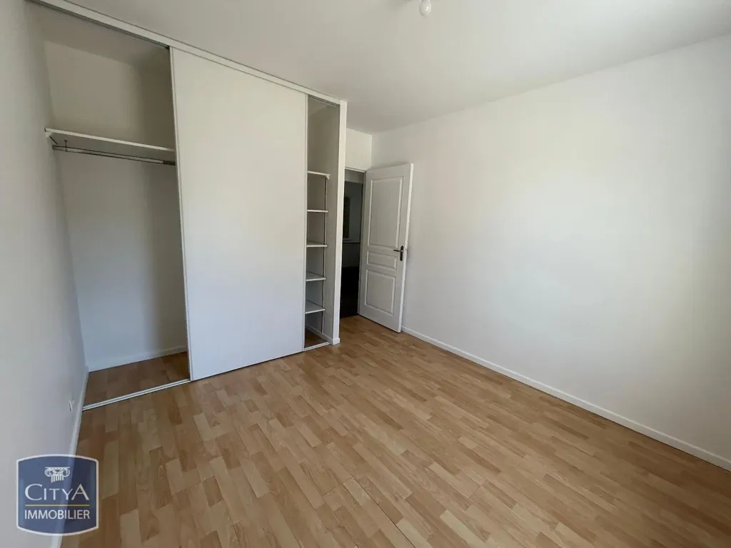 Pièces - Appartement T3 avec Balcon à Angers