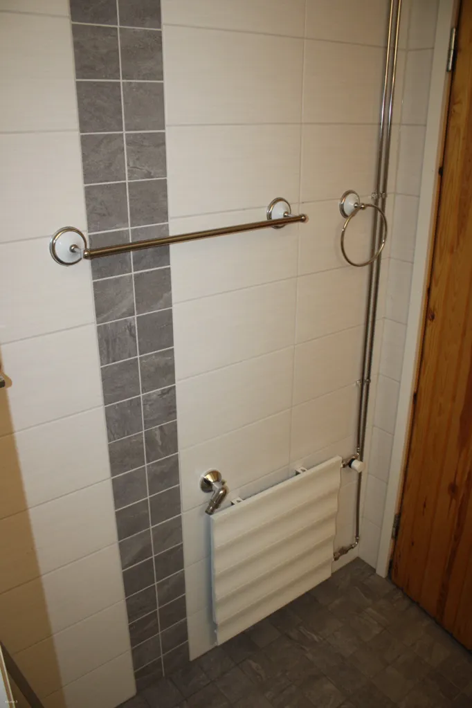 Salles de bain - Apartment with Garden in Joensuu Centre