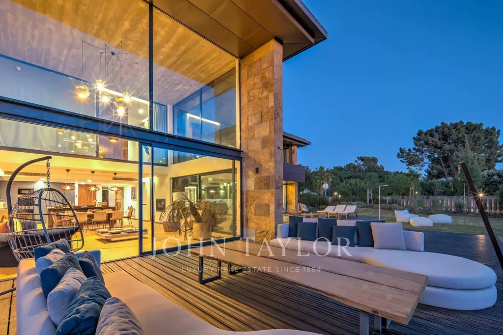 Terrace - Modern Villa with Sea View in Troia Resort