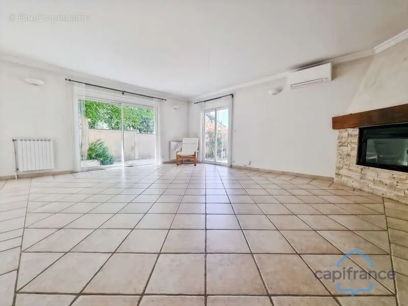 Soggiorno - Villa with Pool-Ready Garden near Castries