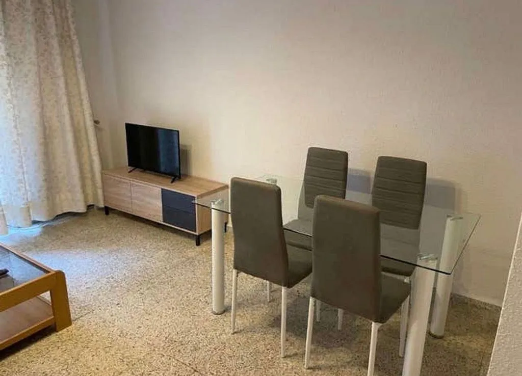 Sala da pranzo - Furnished Flat with Campus Proximity in Salamanca