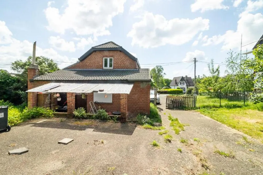 Välivaade - House with Garden in Testelt