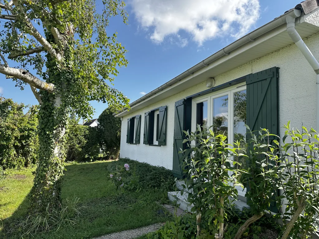 Extérieur - Pavillon de Plain-Pied avec Garage et Jardin à Bornel