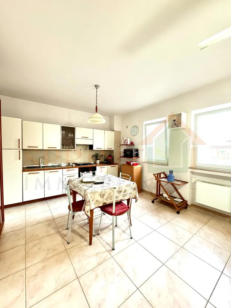 Köök - Bright Apartment with Balcony in Monopoli