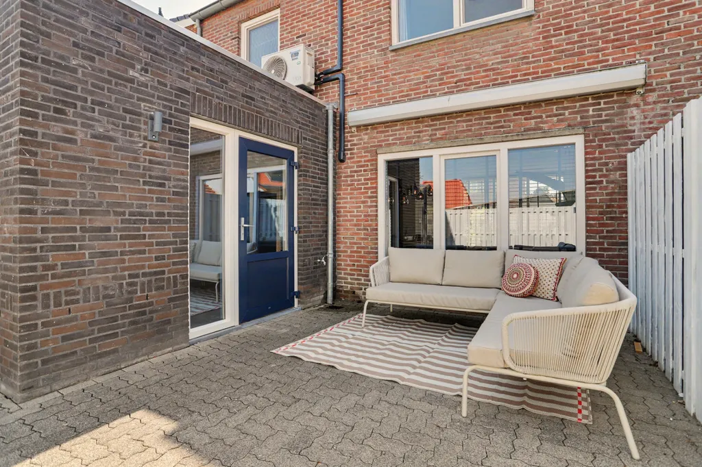 Jardin - Modernised Two-Storey House with Garden in Reusel