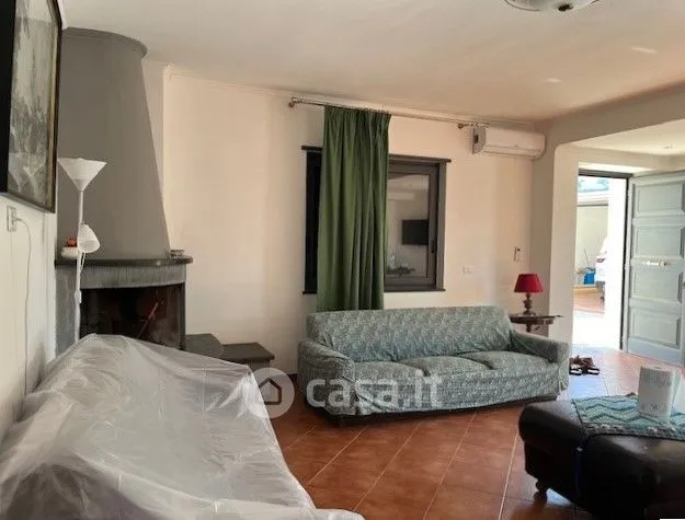 Elutuba - Rustic Villa with Garden in Saponara