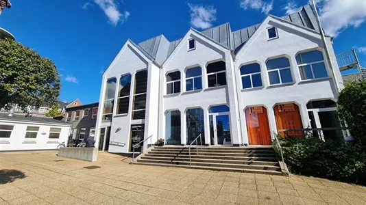 Välivaade - Shop with Parking in Viborg Centre