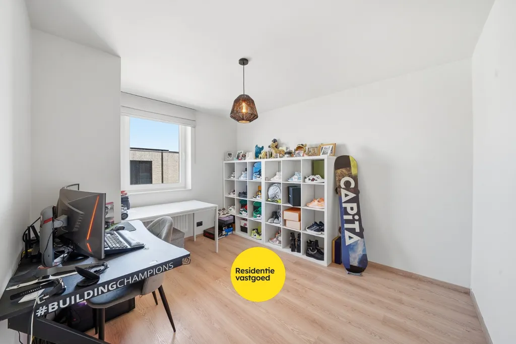Bureau - Nouvelle Maison Moderne avec Terrasse à Oudenburg