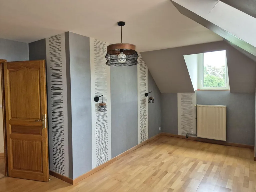 Pièces - Maison Bourgeoise en Pierre à Zola