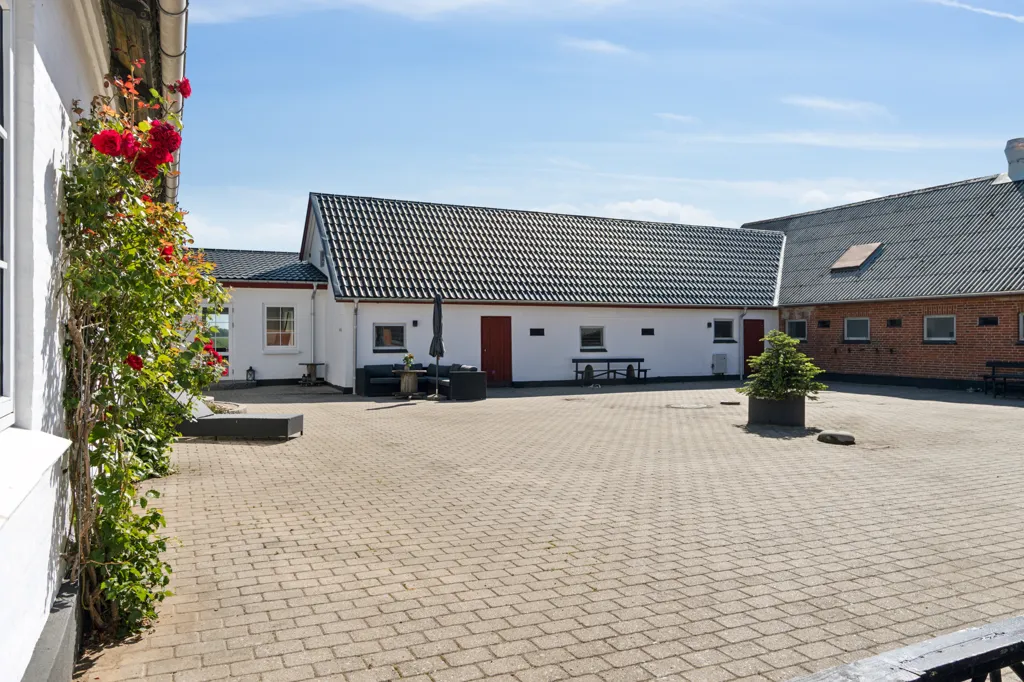Jardin - Renovated Farmhouse with Equestrian Facilities in Vejle