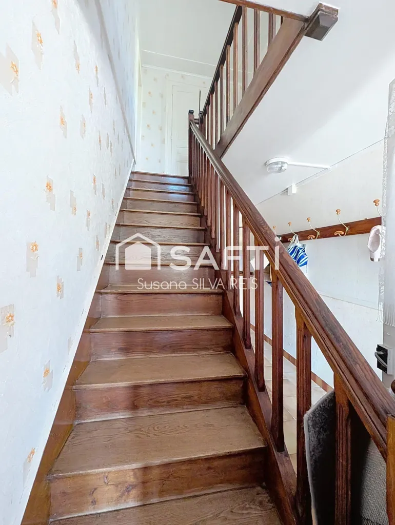 Stanze - House with Extensive Land in Ronchamp