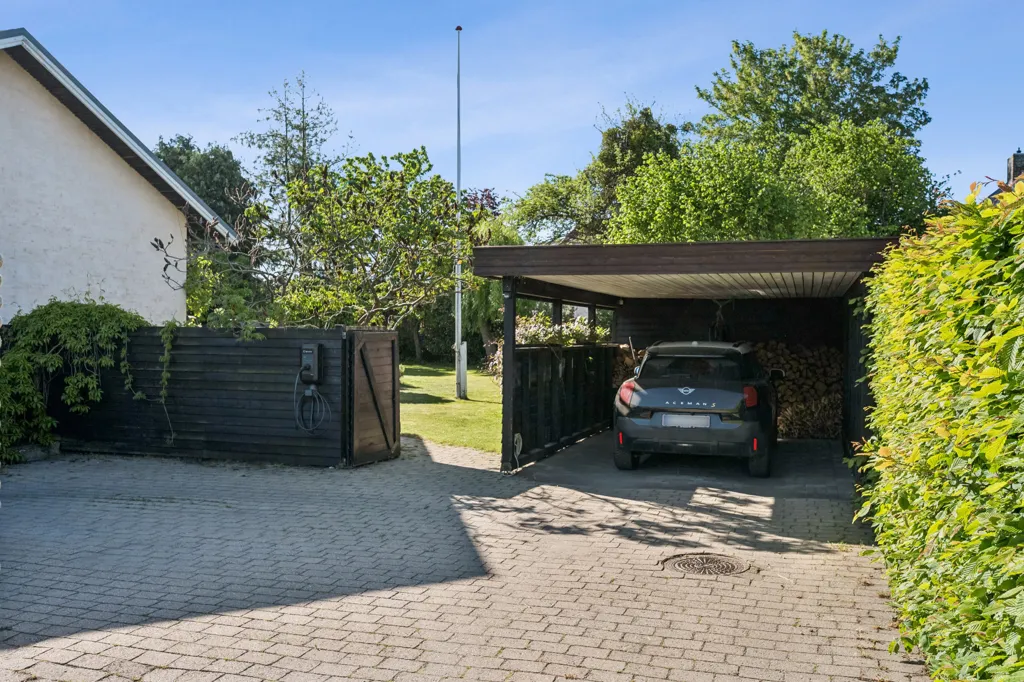Esterno - Modernised Villa with Garden in Virum