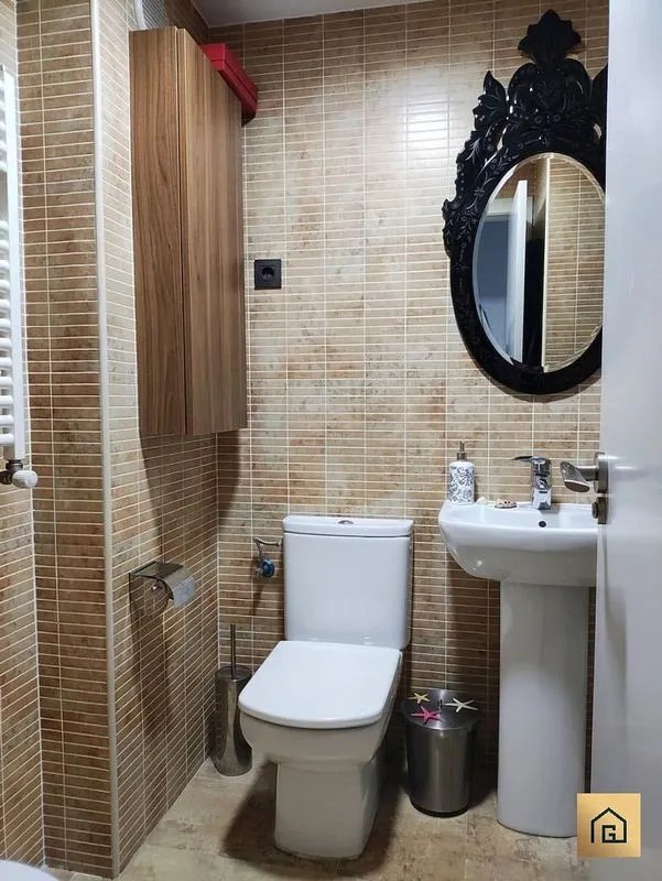 Salles de bain - Modern Flat with Park View in Madrid