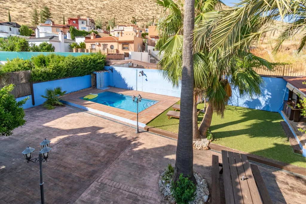 pool_area