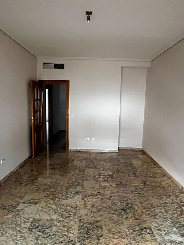 Stanze - Central District Apartment with Air Conditioning