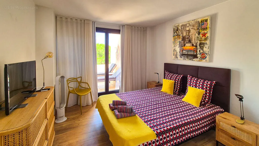Chambres - Appartement T3 avec Vue Mer au Marine de Cogolin