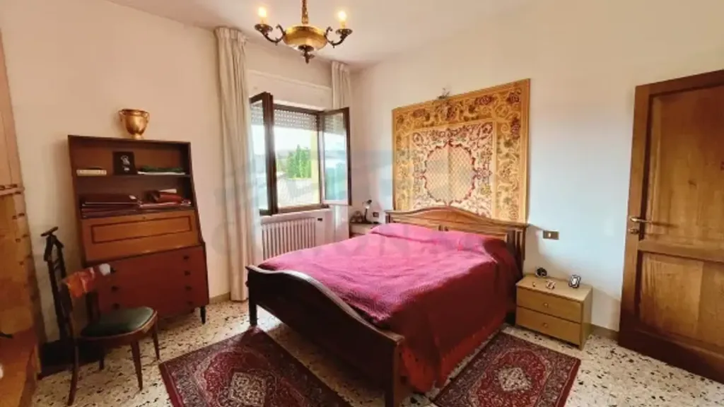 Magamistoad - Spacious Apartment with Balcony in Massa Martana
