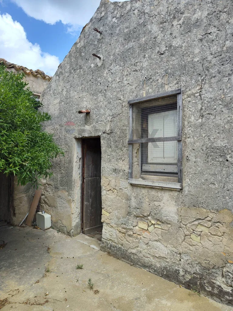 Välivaade - Buildable Land with Existing Structure in Trapani