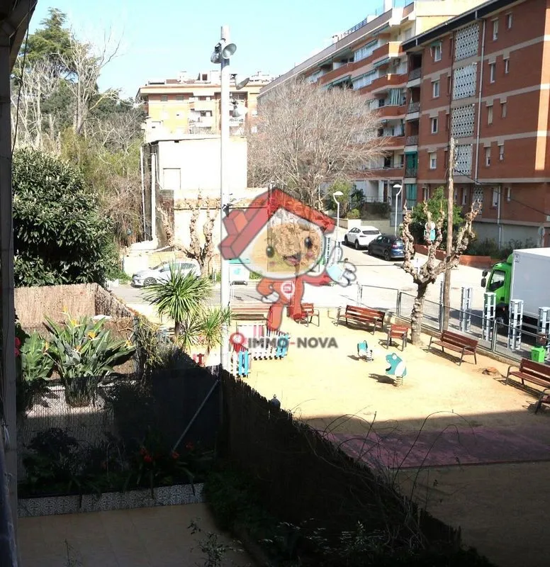 Aed - Terraced Semi-Detached House in Arenys de Mar