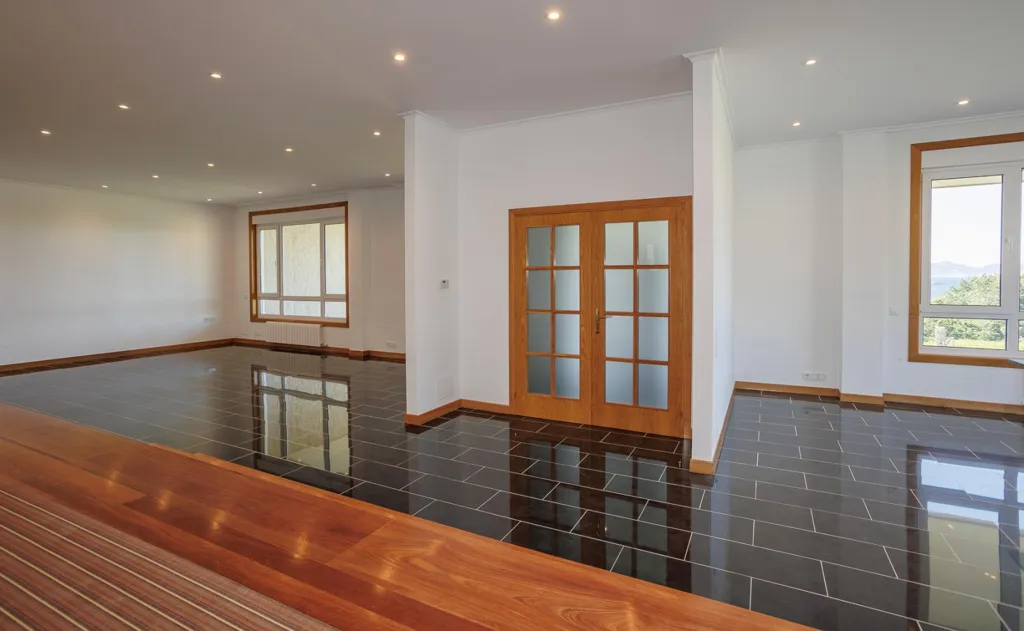 Elutuba - New Villa with Sea Views in Poio