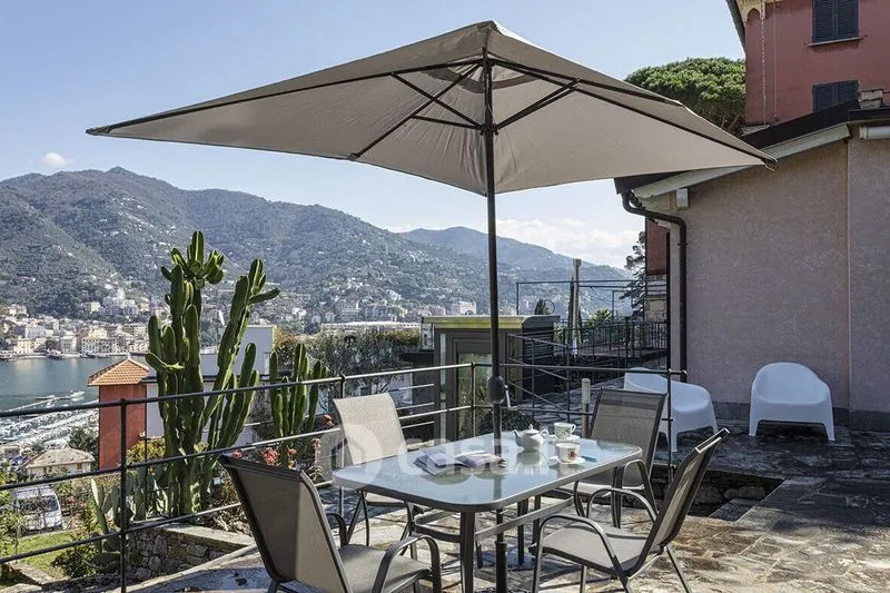 Terrasse - Rustic Villa with Sea View in Rapallo