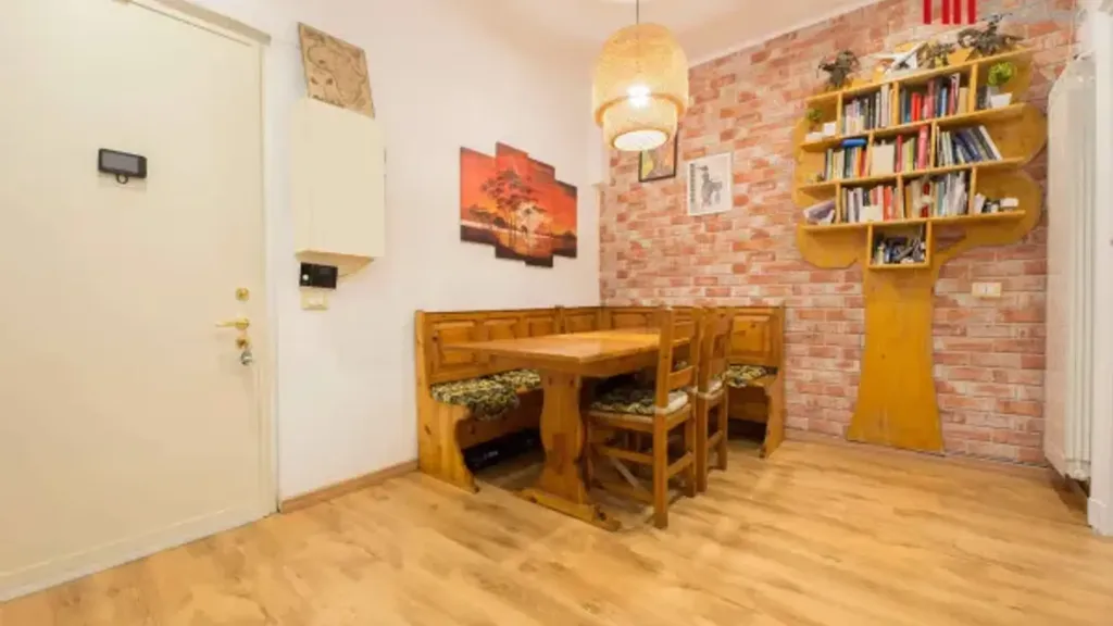 Salle à manger - Restored Apartment in Historic Building, Genoa