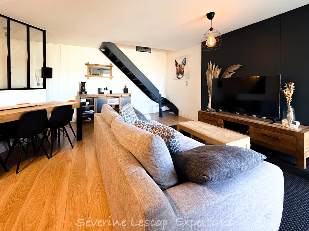 Séjour - Duplex T3 avec Terrasse à Vannes Cliscouët