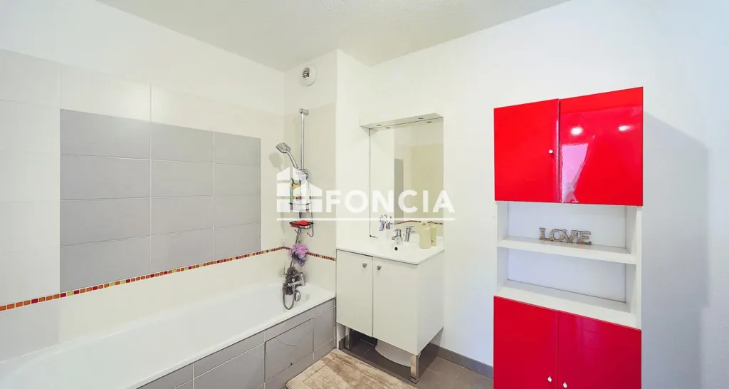 Salles de bain - Flat with Terrace and Double Parking in Cugnaux