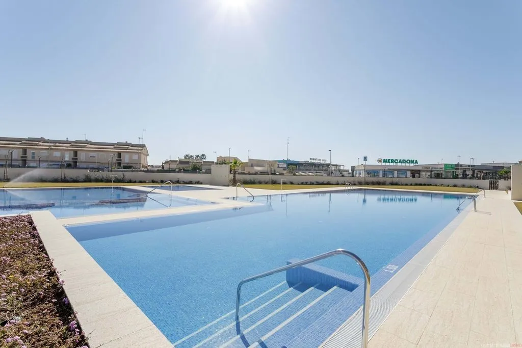 pool_area