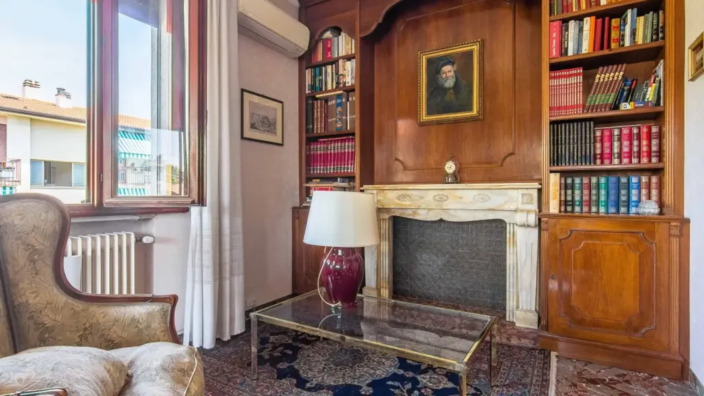 Studio - Spacious Apartment with Terrace in Padua