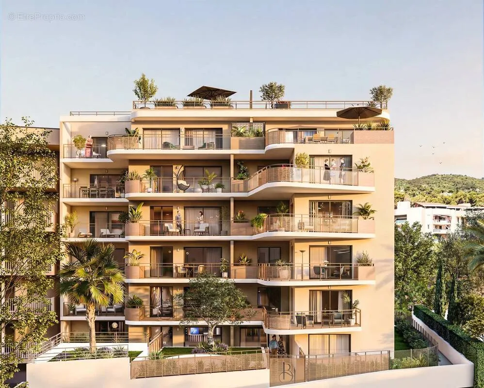 Extérieur - Appartement 3 Pièces avec Terrasse à Beausoleil
