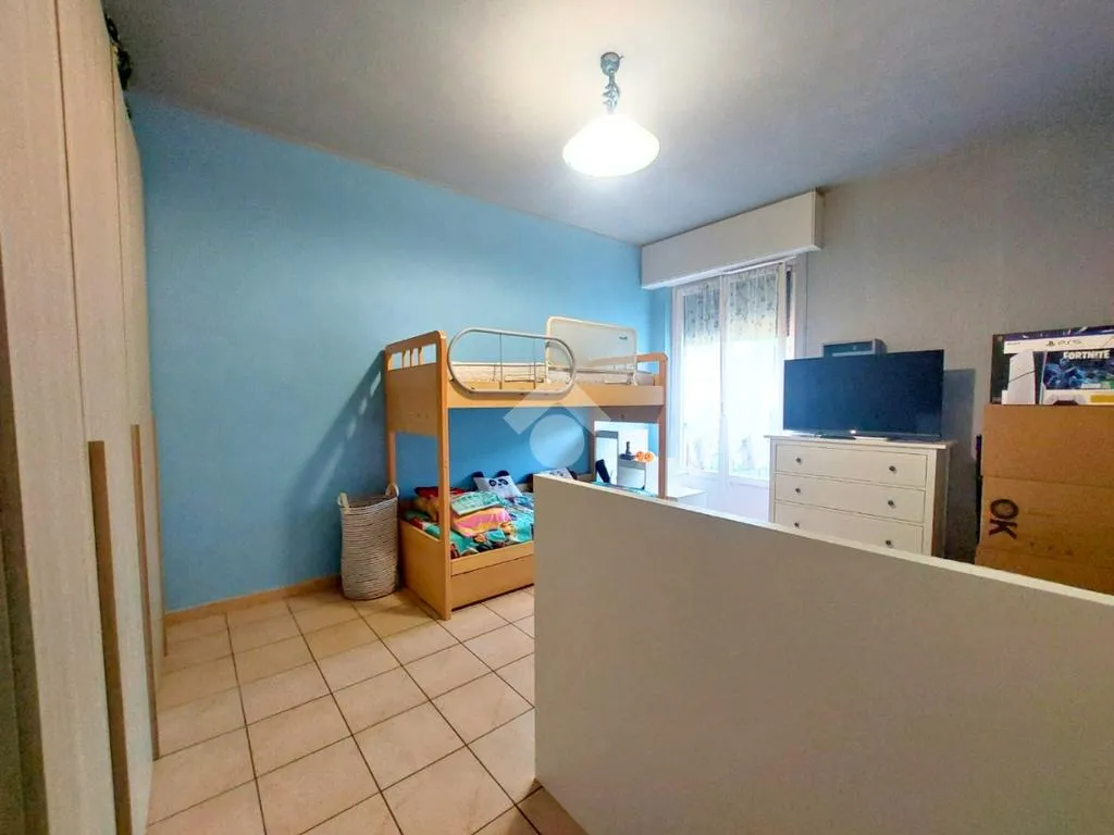 Magamistoad - 3-Room Apartment with Balcony in Vittuone