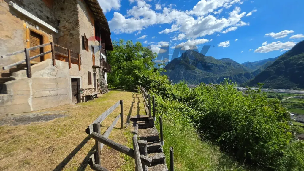 Exterior - Trilocale with Garden in Darzo