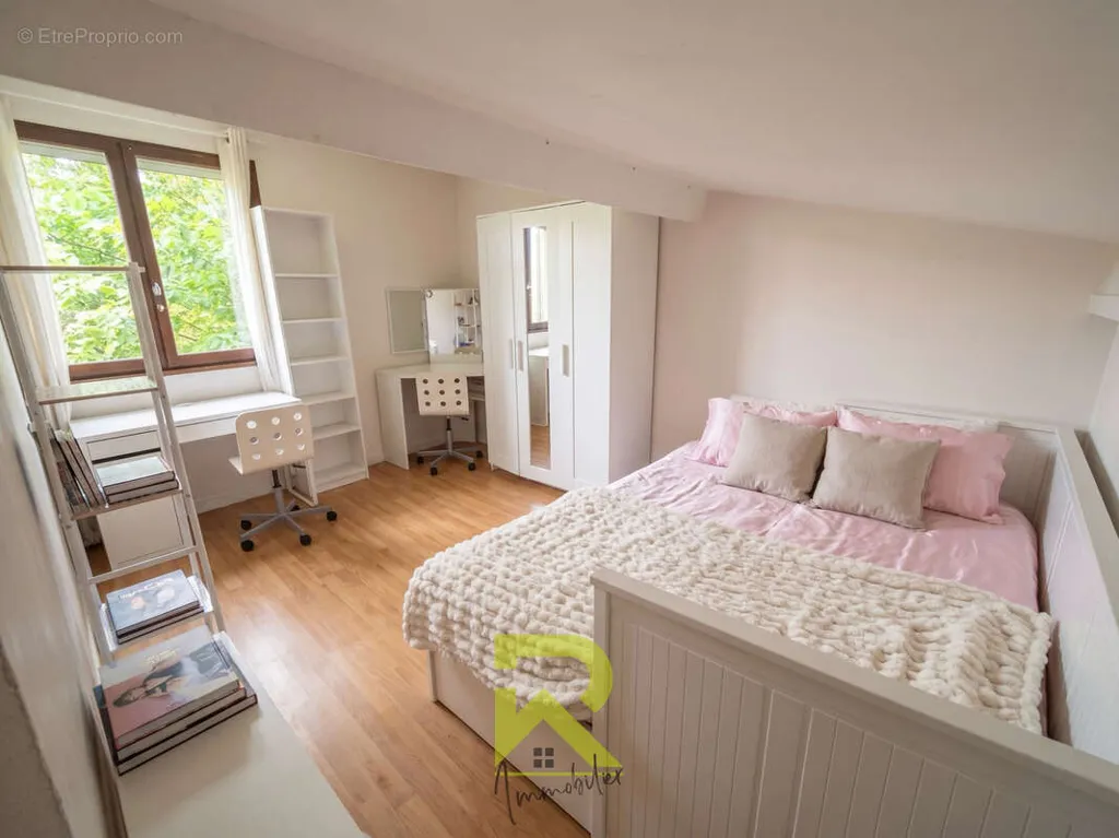 Chambres - Maison T4 avec Jardin et Garage au Grau d'Agde