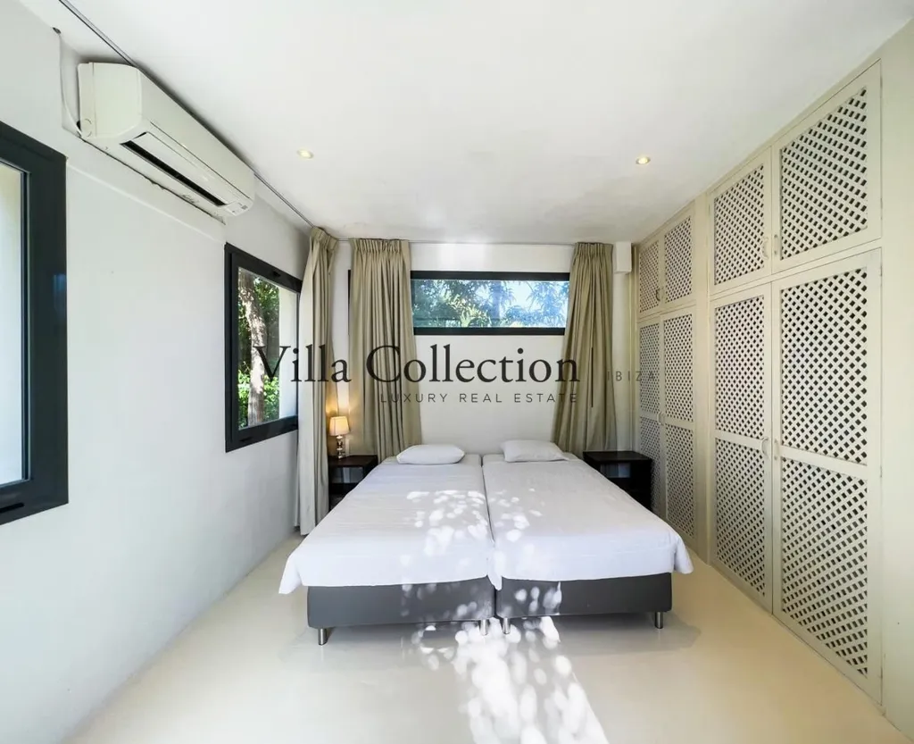 Chambres - Luxury Villa with Sea View in Cap Martinet